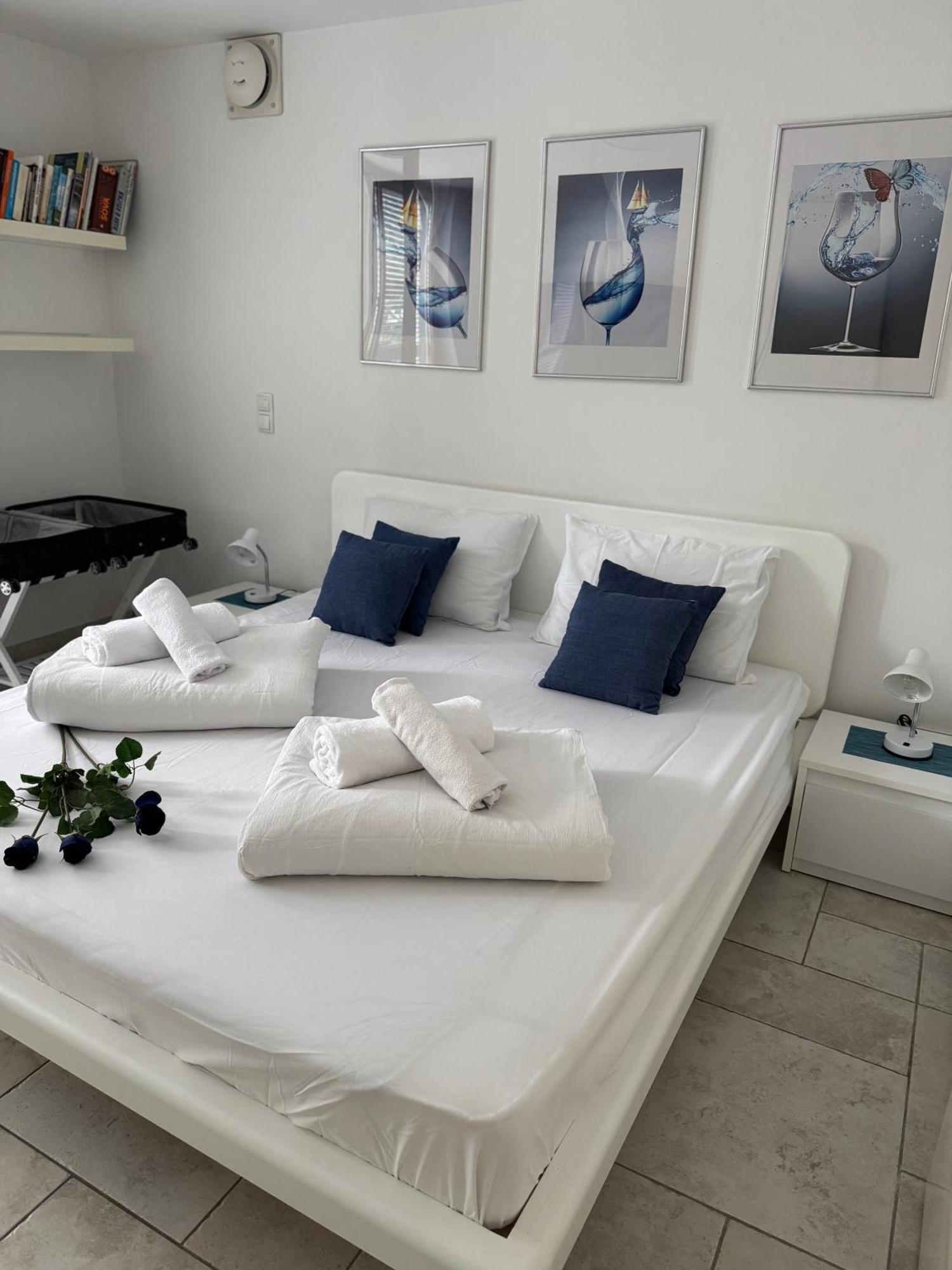 Anabella Apartment Ізола Екстер'єр фото
