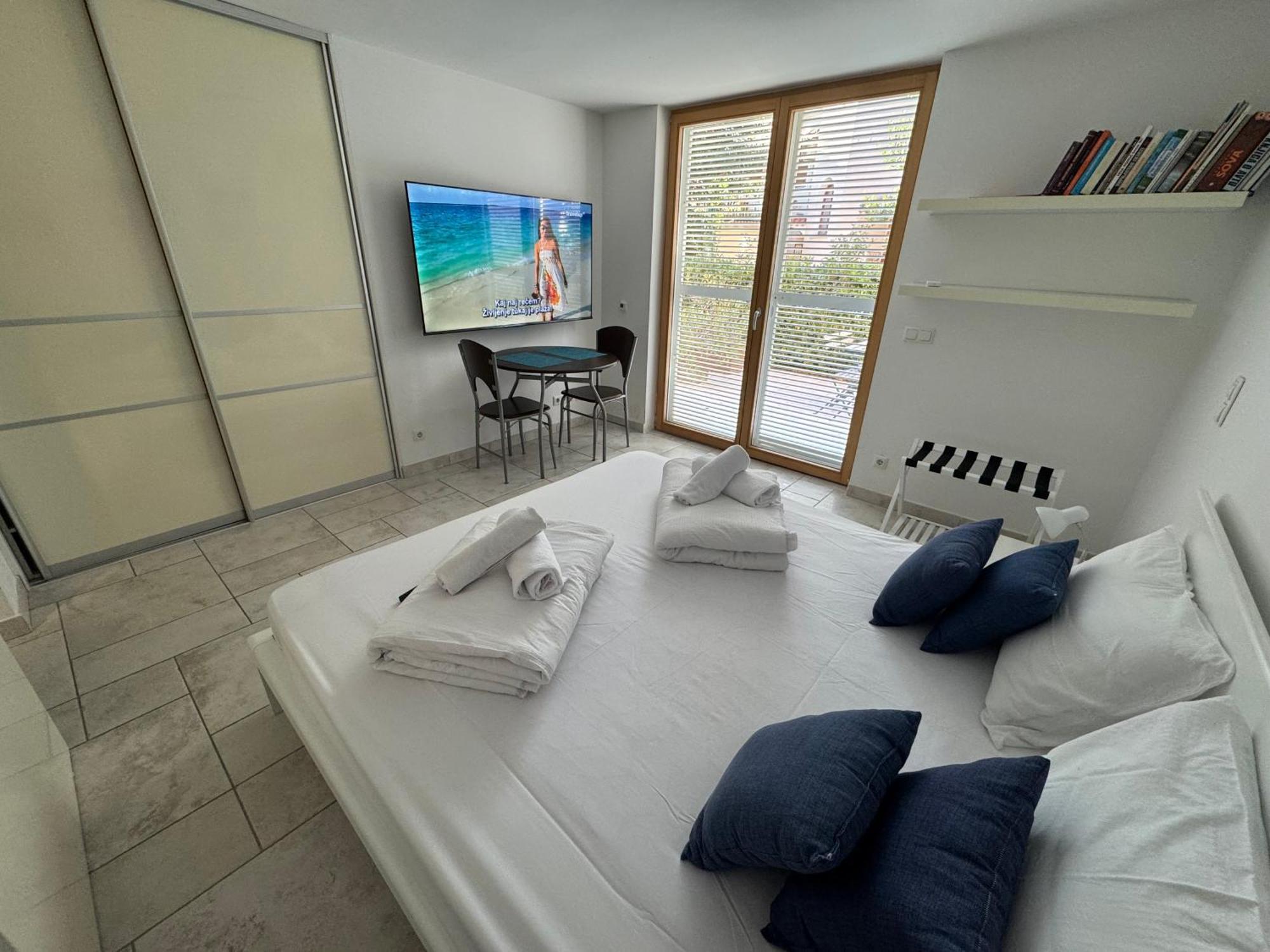 Anabella Apartment Ізола Екстер'єр фото